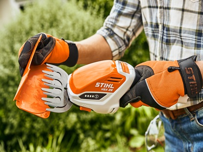 מגזמת עיצוב נטענת HSA 26